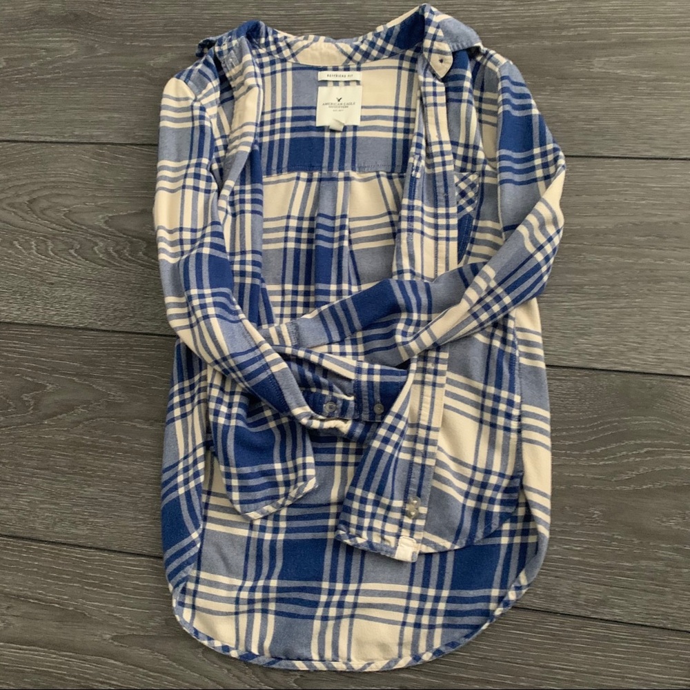 Boyfriend fit blue flannel